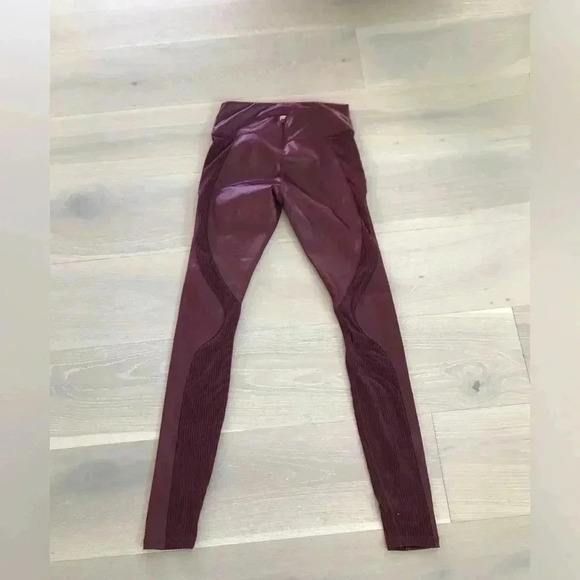 NWT Motion365+ Contour High-Waisted Legging size XS merlot shine - Picture 7 of 11